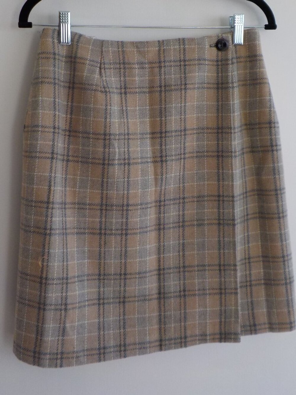 Tailor Wrap Skirt - Size 10 -Vintage Wool Blend Tan/Grey Plaid Made USA (2472)